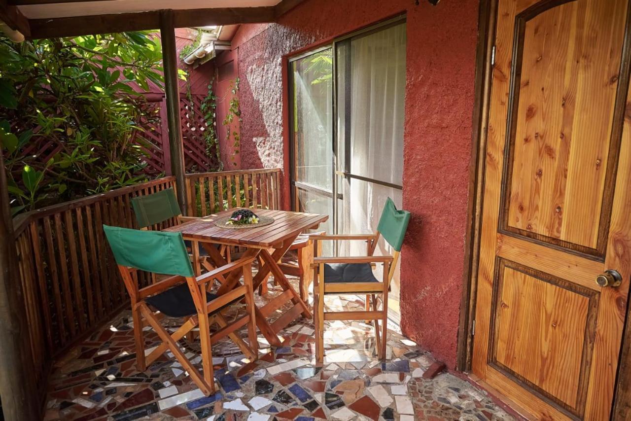 Cabanas Maria Hau Hanga Roa Esterno foto